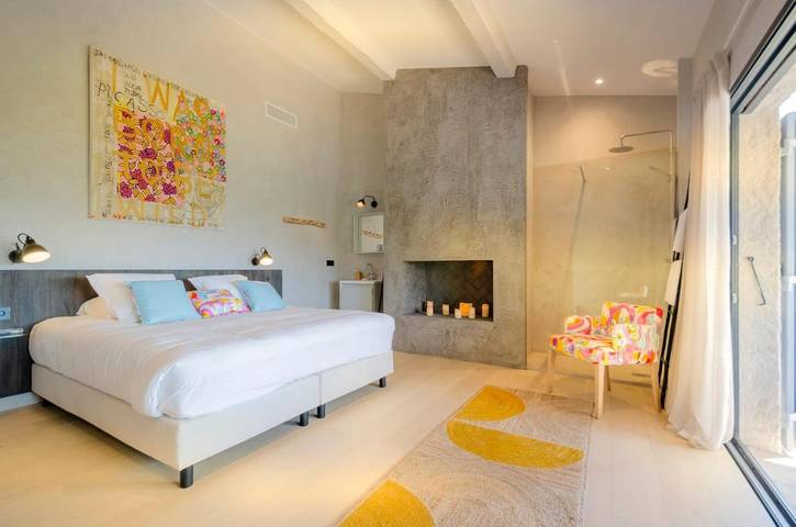 Villa voor 10 personen, with uitzicht and zwembad as well as tuin in Gassin