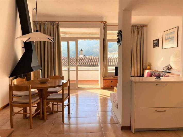 Apartamento de vacaciones para 5 personas, con terraza y vistas - 1