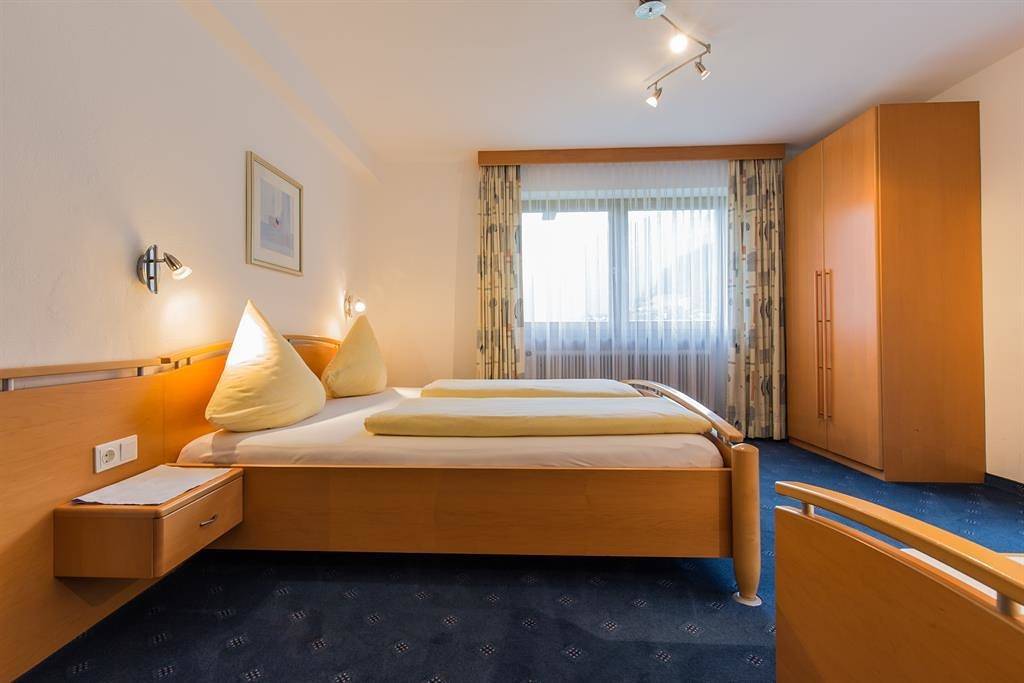 Ganze Ferienwohnung, Pension Nigella in Neustift, Neustift im Stubaital