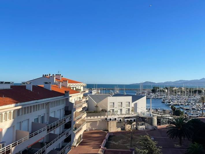 Appartement de vacances pour 4 personnes, avec terrasse