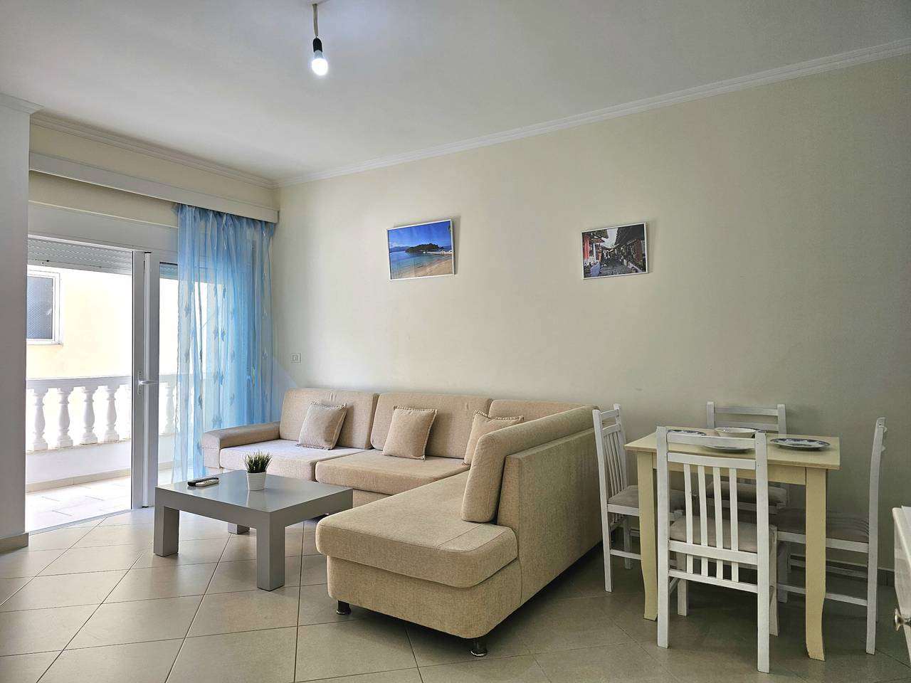 Ganze Wohnung, Ferienwohnung für 3 Personen mit Balkon in Sarandë, Vlorë