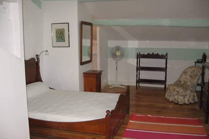 Appartement entier, Appartement dans Mas Provençal à Avignon (4 personnes) in Avignon, Vaucluse