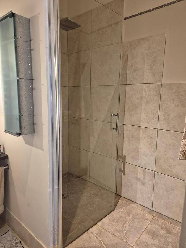 Suite indépendante avec 1 chambre et 1 bureau in Montpellier, Côte méditerranéenne (France)