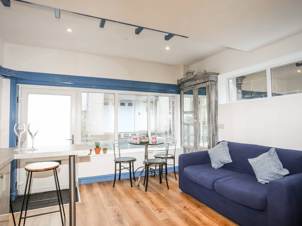 Entire apartment, Ty Coets (Coach House) in Caernarfon, Gwynedd