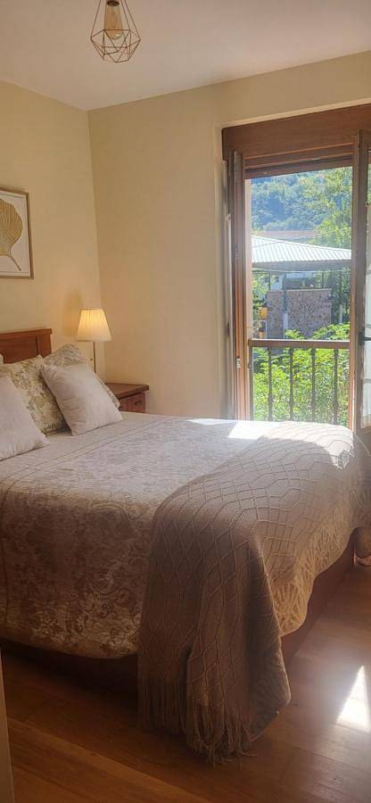 Location de vacances pour 4 personnes, avec balcon et vue dans Arenas de Cabrales - 2