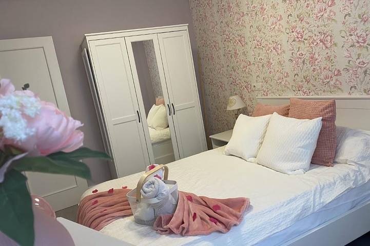 Location de vacances pour 6 personnes, avec balcon et jacuzzi à Almería