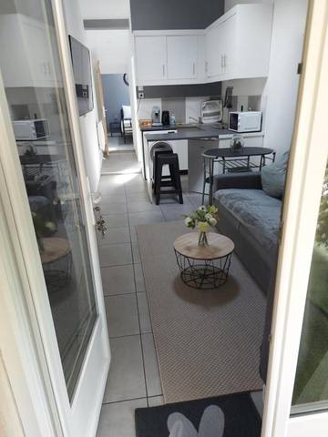 Gîte pour 4 personnes, avec terrasse à Ecquevilly