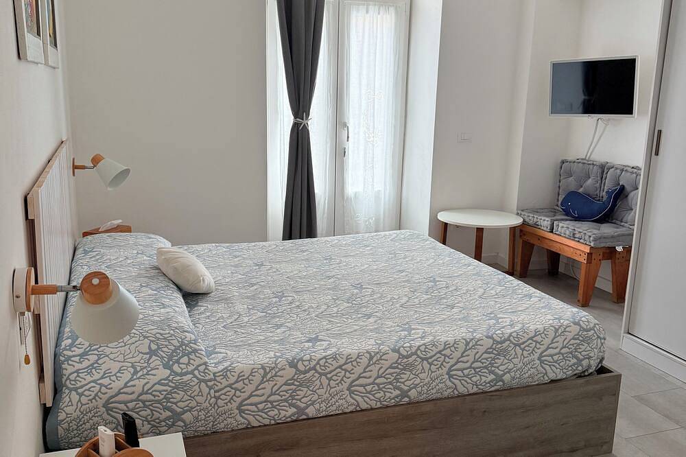 La casa vacanza nel cuore di San Terenzo a 100 metri dalla spiaggia in San Terenzo, Comune di Lerici