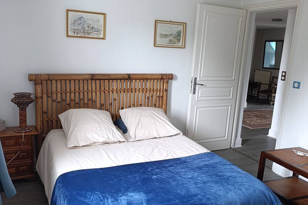 St Nazaire - Tregouet 8 - Chambre d’hôtes n° 2 tout confort – Tv, Wifi, Netflix in Saint-Nazaire, Côte d'Amour