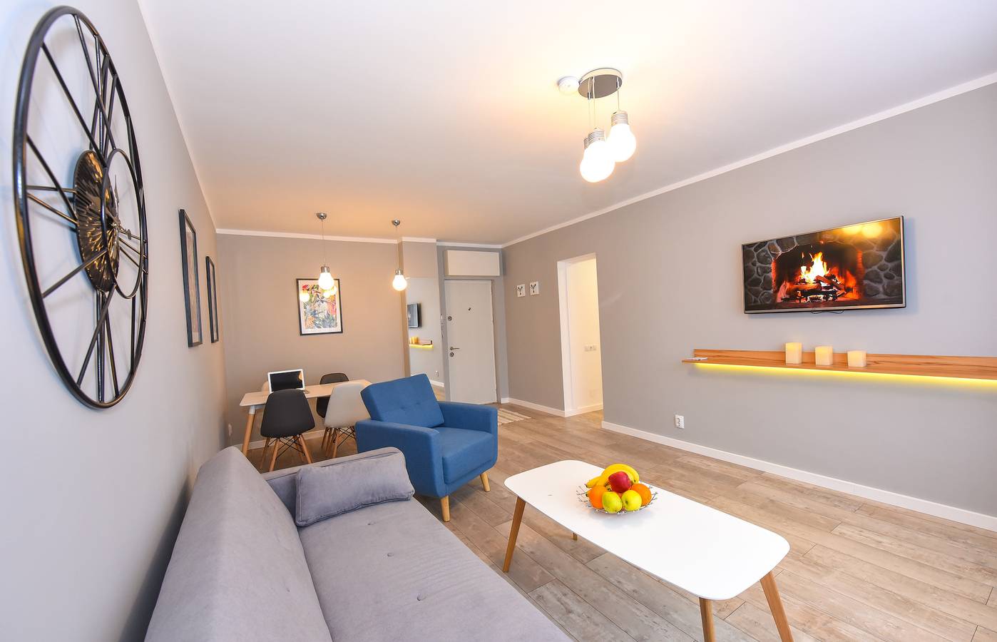Ganze Wohnung, Primo - Apartment mit einem Schlafzimmer - neben dem Cismigiu-Park und der Victoria Avenue in Bukarest, Walachia