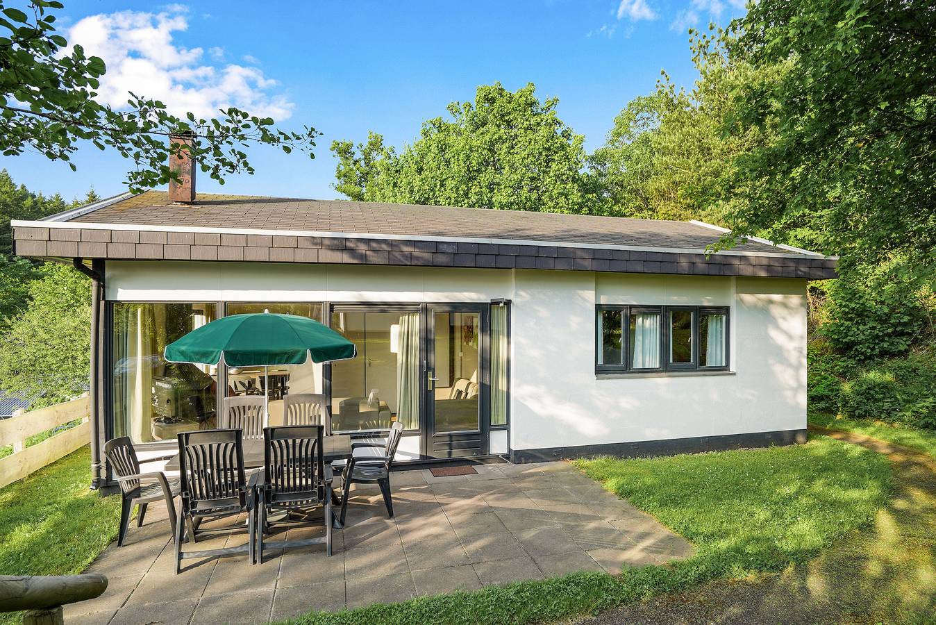 Bungalow für 6 Personen mit Balkon/Terrasse in Stadtkyll, Naturpark Hohes Venn-Eifel