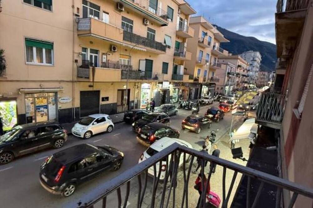 Caroline's Home la casa di tutti, ospitiamo fino ad 8 persone in Castellammare di Stabia, Napoli e dintorni