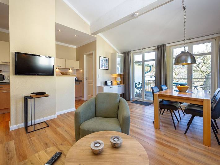 Ferienwohnung für 4 Personen, mit Sauna und Balkon, mit Haustier in Sellin