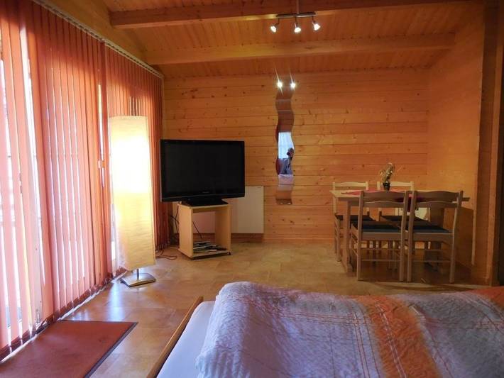 Ferienhaus für 4 Personen, mit Balkon und Terrasse am Edersee - 2