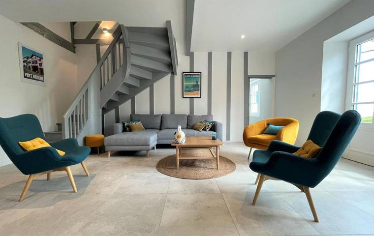 Location de vacances pour 7 personnes, avec jardin à La Bastide-Clairence - 2