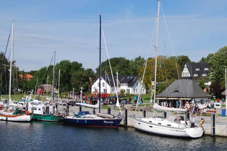Ganze Wohnung, Ferienwohnung Hitthim - Ferienwohnung Hafenblick in Kloster, Hiddensee
