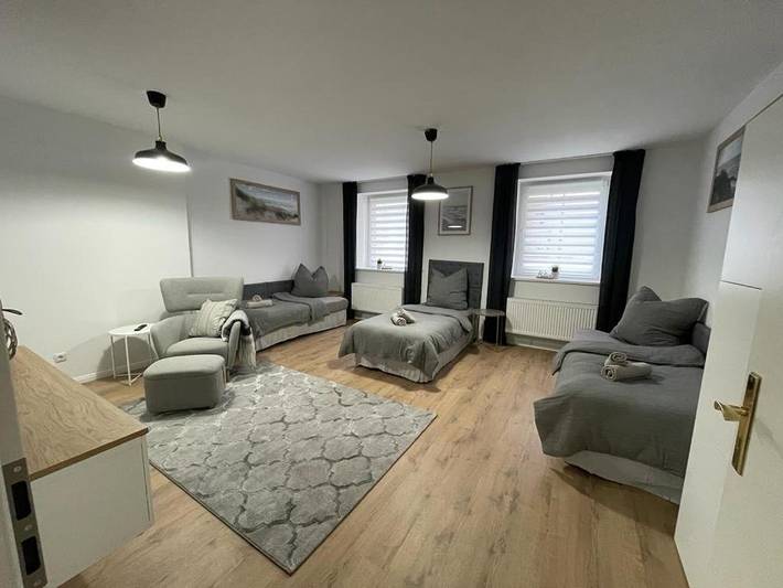 Ferienwohnung für 3 Personen, mit Garten