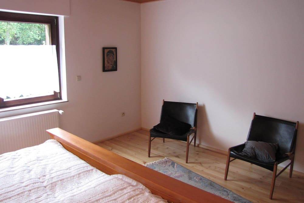 Ganze Wohnung, Ferienwohnung direkt am Westerwaldsteig für 4 Personen in Nistertal, Westerwald