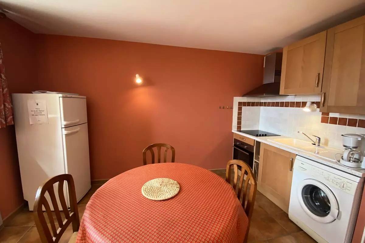 Studio entier, Studio pour 2 Personnes in Brunet (Alpes-de-Haute-Provence), Alpes-de-Haute-Provence