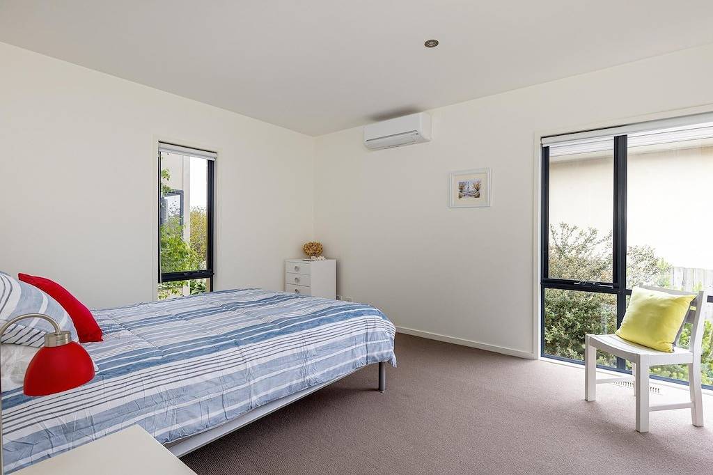 Sea Haven Mccrae - Stunning coastal views, tranquil family retreat, close to beach in McCrae, Mornington Peninsula