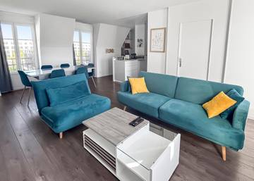 Gîte pour 5 personnes, avec vue et terrasse dans Gare Du Val D Europe