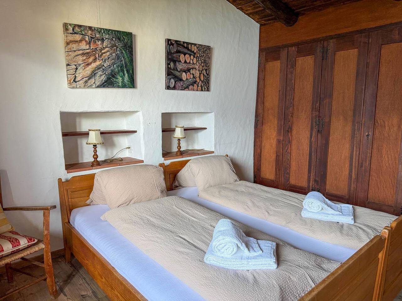 Casa Cappellina: Exklusives Ferienhaus am See mit außergewöhnlichem Ausblick in Gambarogno, Lago Maggiore (Schweiz)