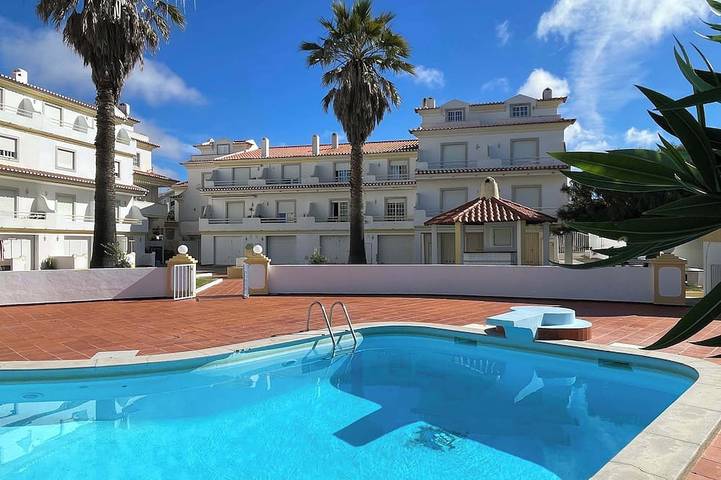 Ferienwohnung für 6 Personen, mit Balkon und Pool