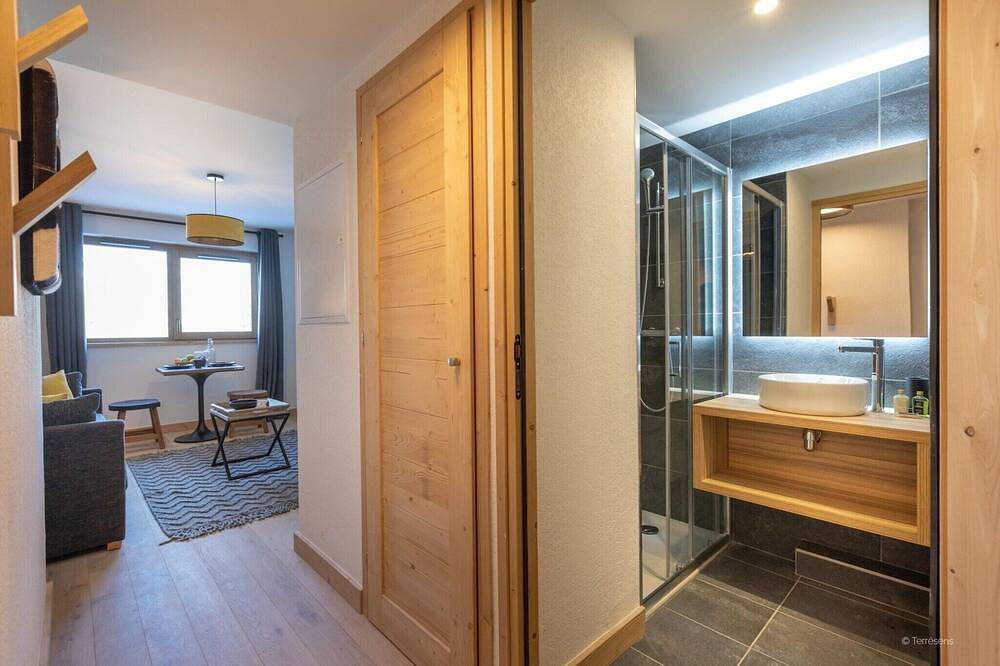 Entire apartment, Apartment in Aime-La-Plagne with Ski-In/Ski-Out in La Plagne, La Plagne-Tarentaise