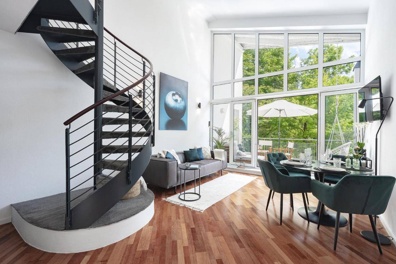 Ganze Wohnung, Blueberry Living - Design Loft nahe München - Dachterrasse - S-Bahn in Gauting, Landkreis Starnberg