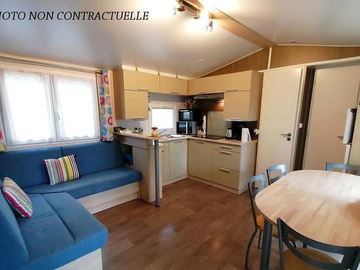 Camping Résidentiel La Pinède - Mobilheim 6 personen - Florès 3 Confort – 3 Schlafzimmer, 35 m² – *Klimaanlage, Terrasse, Tv* in Castelnau-de-Guers, Mittelmeerküste (Frankreich)