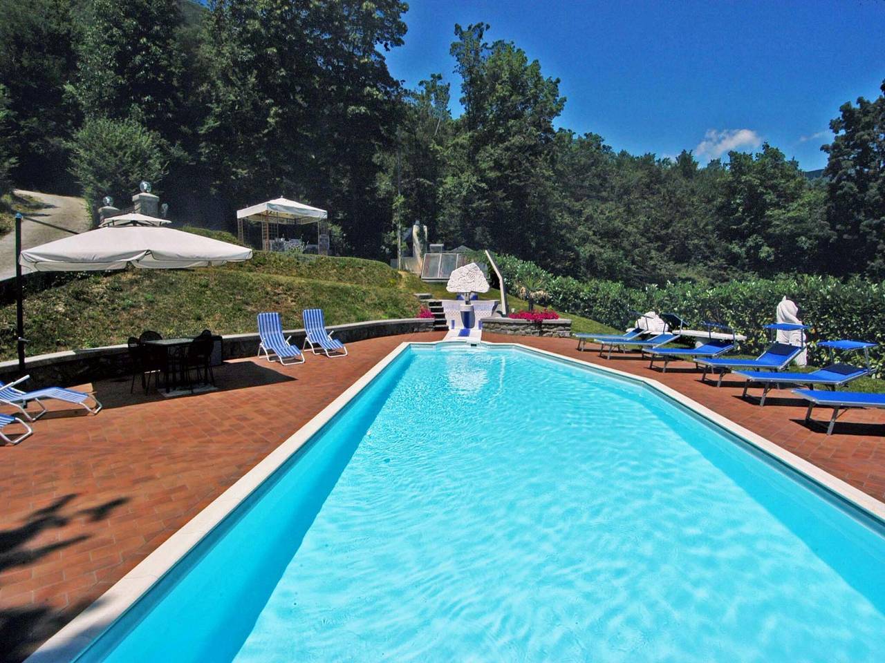 Villa in Pistoia mit Pool und Bergblick in Pistoia, Pistoia Provinz