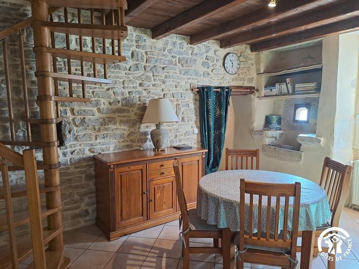 Gîte pour 4 personnes, avec Terrasse ainsi que Jardin et Piscine dans le Tarn - 3
