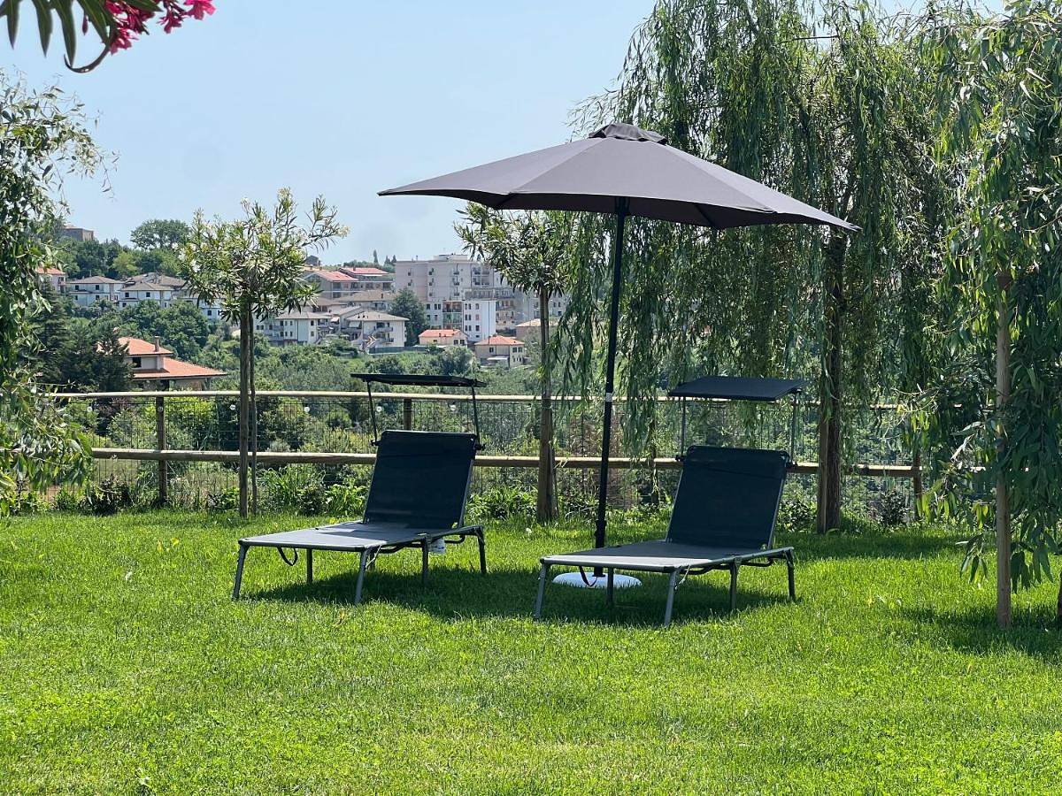 Double Room with Garden View in Penne, Gran Sasso