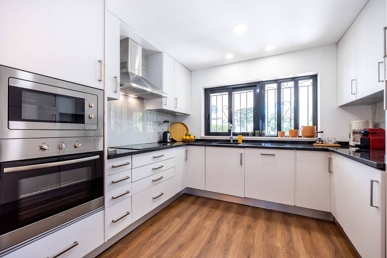 Ferienhaus für 6 Personen mit Balkon in Ferragudo, Faro Distrikt
