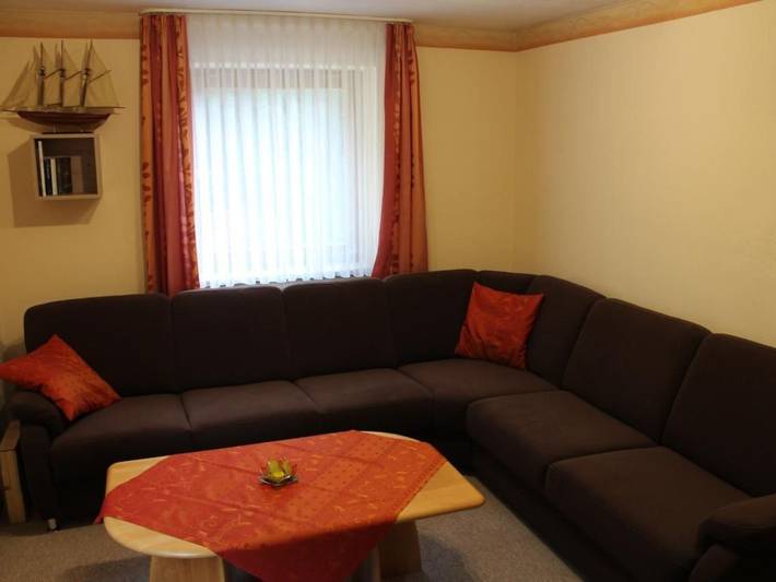 Ganze Wohnung, Appartement mit Garten, Grill und Terrasse in Kieler Förde, Heikendorf