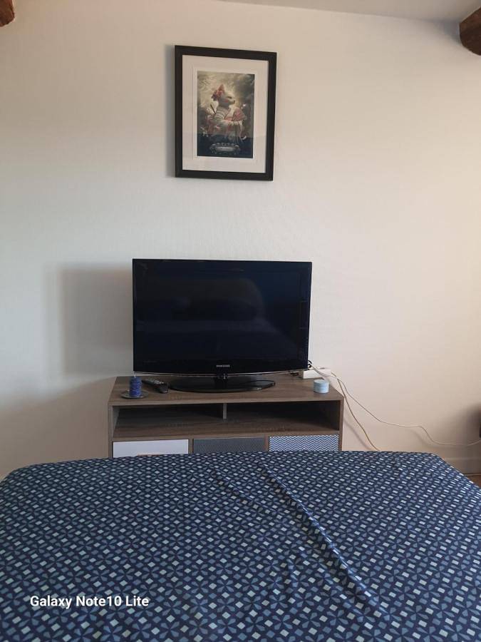 Gîte pour 2 personnes, avec vue dans Chambilly - 4
