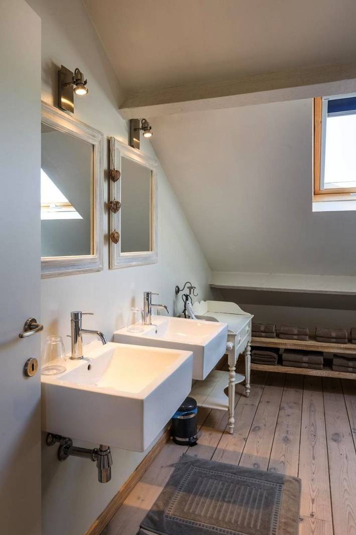 Location de vacances pour 12 personnes, avec jardin ainsi que vue et sauna, animaux acceptés à Escalles - 2