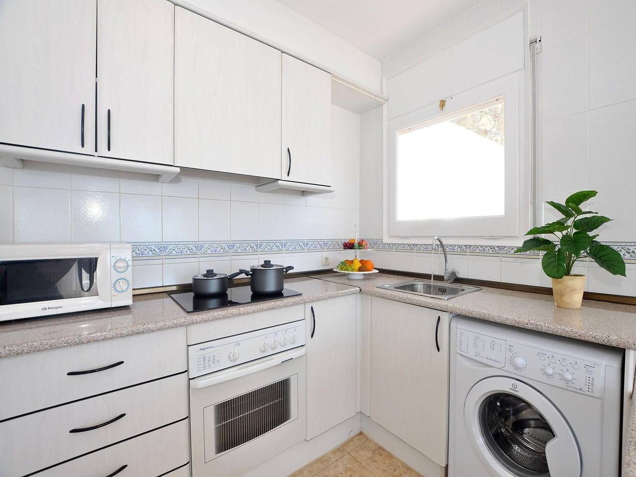 Apartamento entero, Apartamento en Roses con vistas al mar in Roses, Alt Empordà