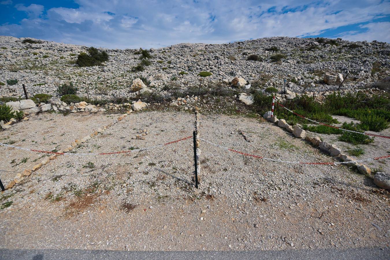 Entire apartment, Two bedroom apartment with terrace and sea view Vidalići, Pag A-9393-b in Novalja, Pag Island