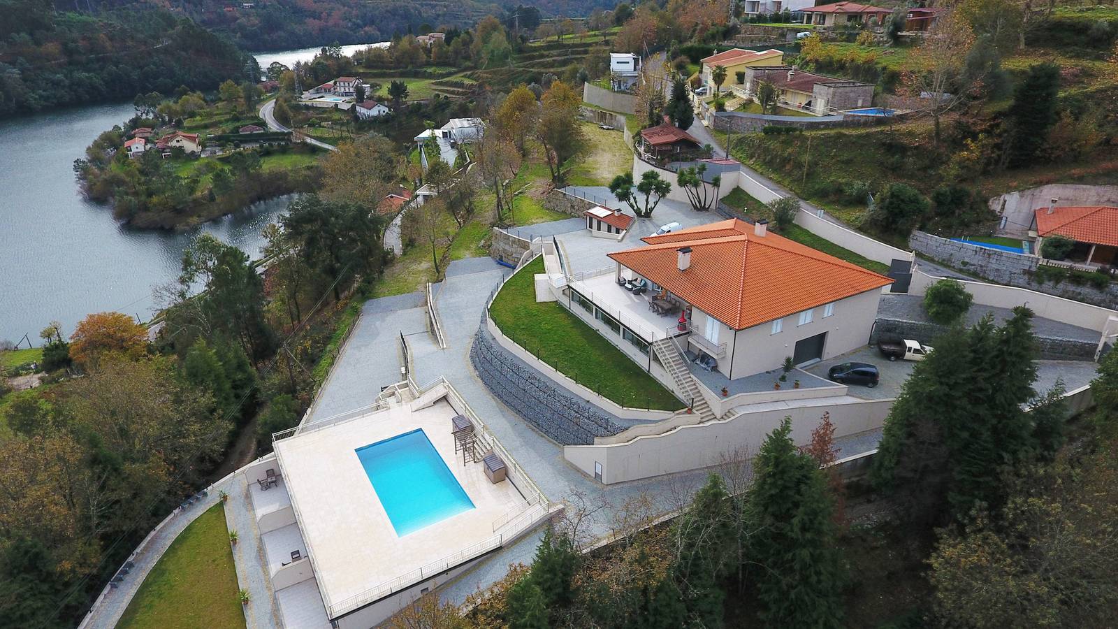 Casa Panorâmica Gerês T4 in Rio Caldo, District de Braga