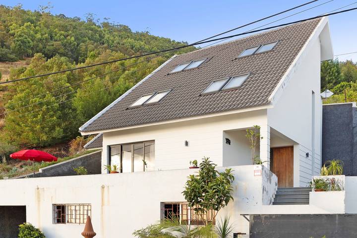 Location de vacances pour 6 personnes, avec Balcon à Ribeira Brava