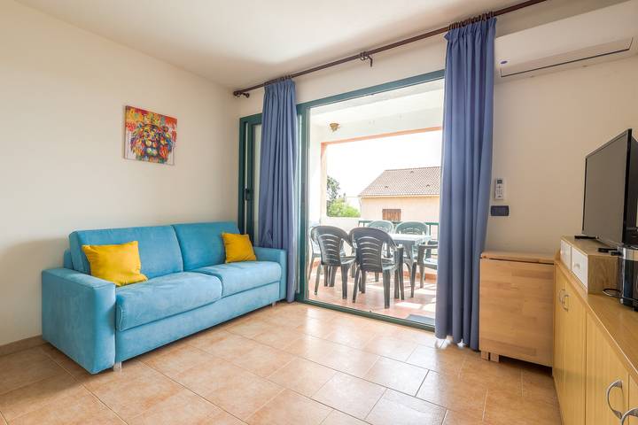 Ferienwohnung für 5 Personen, mit Balkon in Linguizzetta