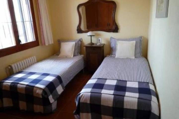 Villa für 9 Personen, mit Whirlpool und Garten an der Costa Brava - 3