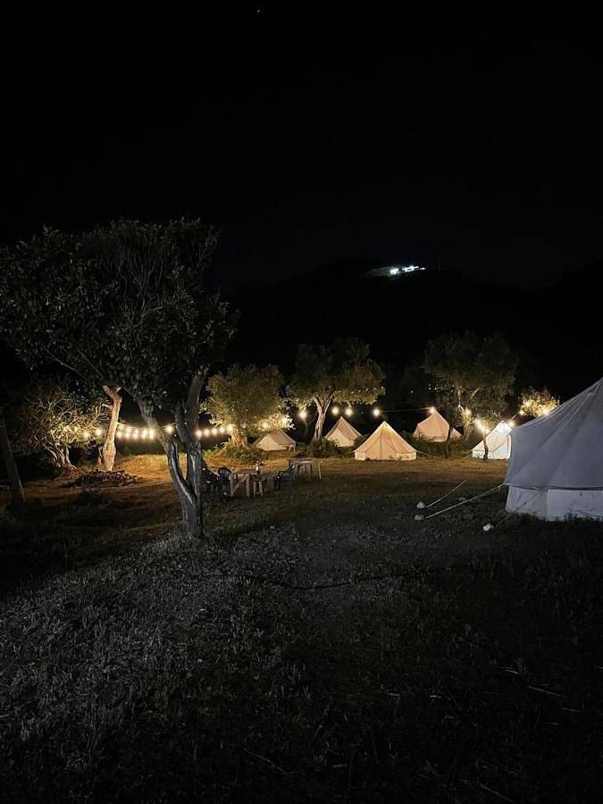 Tent in Lukowa, Wlora