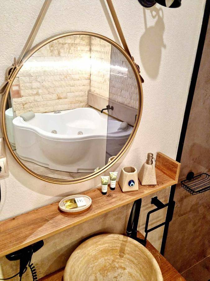 Appart’hôtel pour 2 personnes, avec jacuzzi et balcon