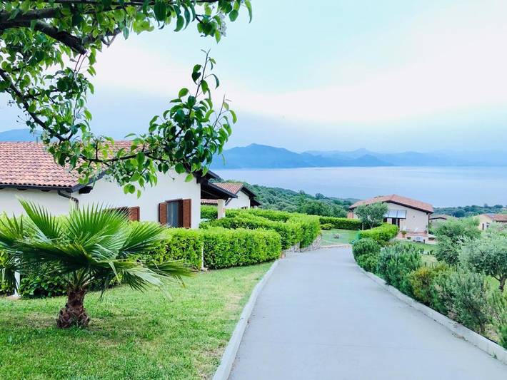 Casa vacanza per 6 persone, con giardino e panorama, con animali domestici a San Giovanni a Piro