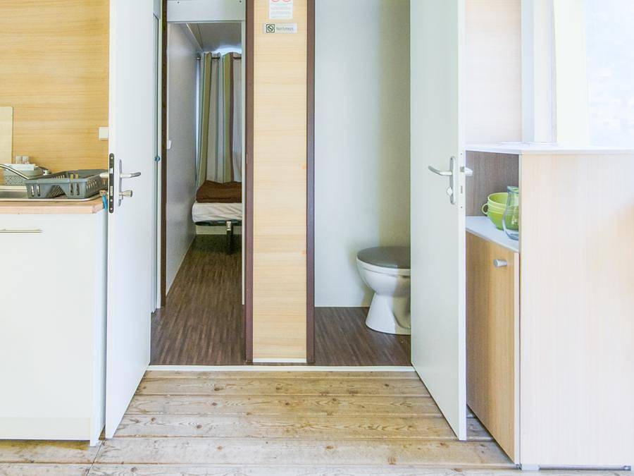 Camping les Templiers - Bungalow toilé 4 personnes - 2 chambres in Roquebillière, Région de Nice