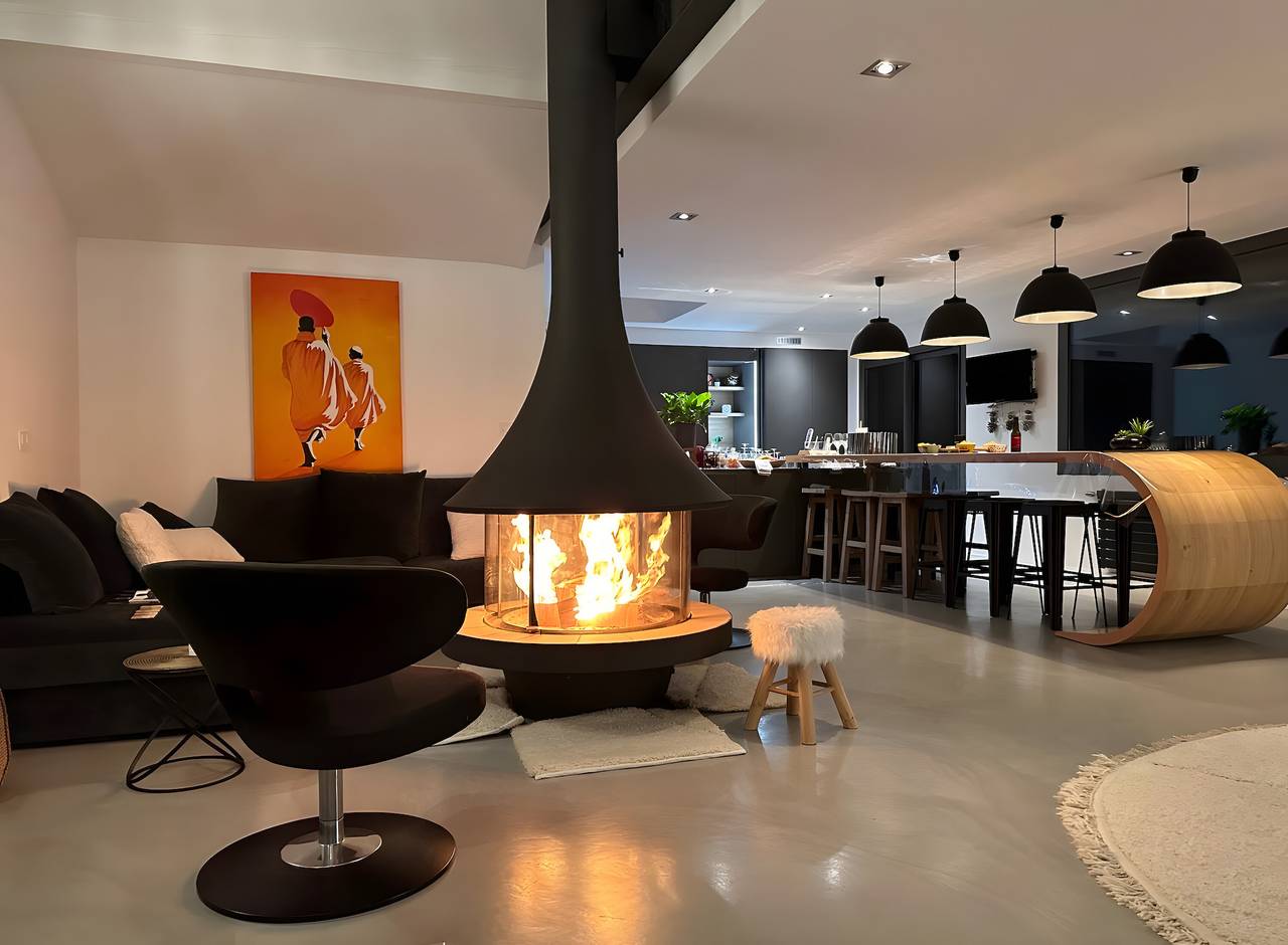 Villa « Maison au cœur de la pinède » avec Wi-Fi et climatisation in Saint-Bauzille-de-Montmel, Région de Montpellier