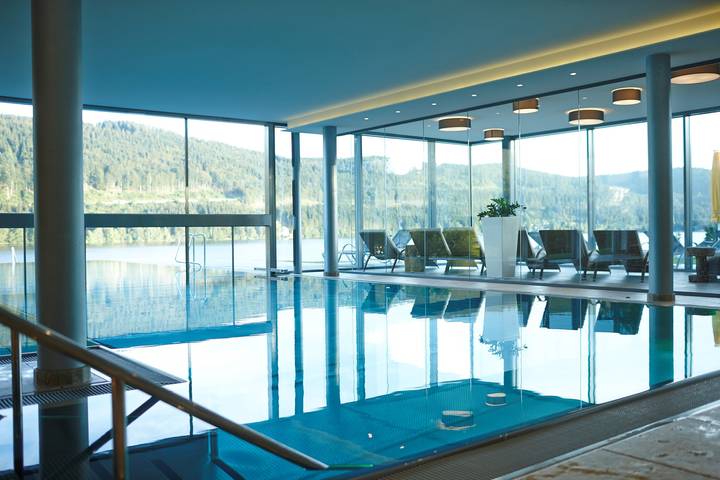 Hotel für 2 Personen, mit Balkon/Terrasse und Balkon sowie Whirlpool und Terrasse in Titisee-Neustadt - 4