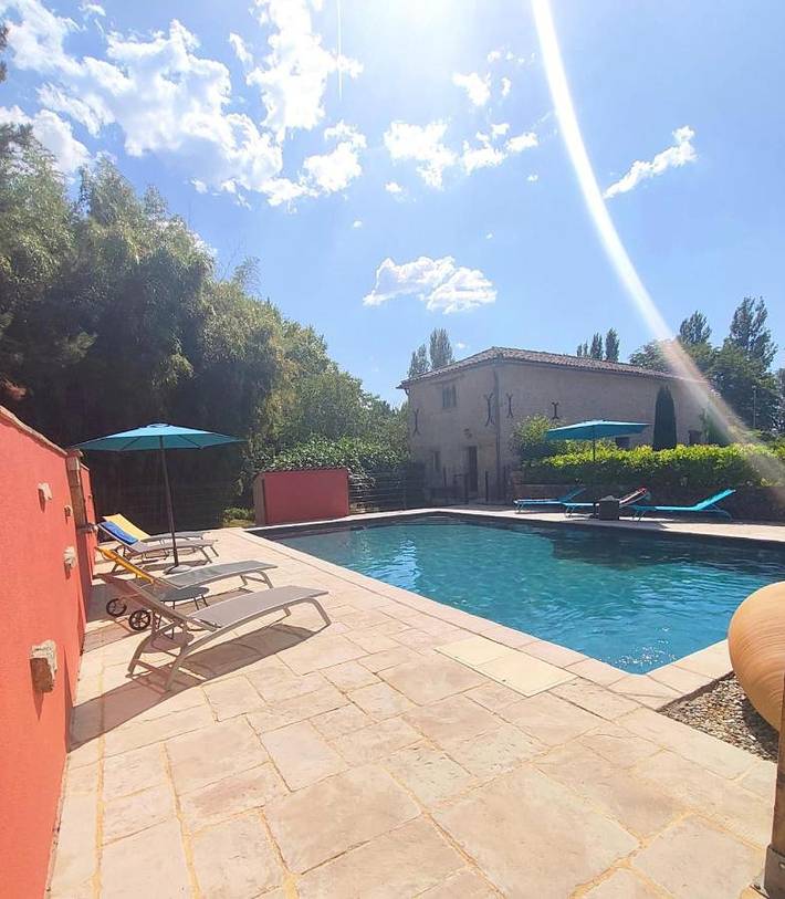 Gîte pour 3 personnes, avec Terrasse et Jardin ainsi que Piscine et Vue à Bruniquel - 3